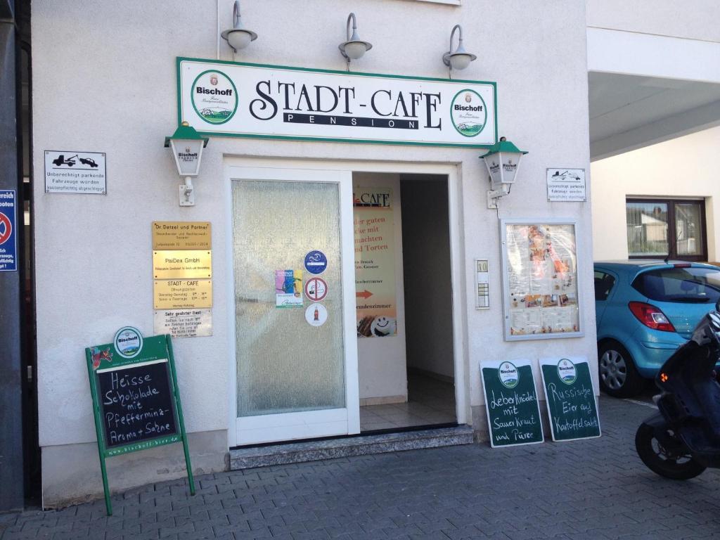 Stadtcafe Pension Грюнштадт Экстерьер фото